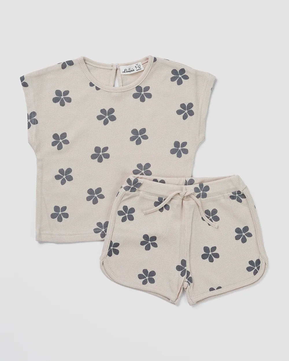 סט חולצה ומכנס קצר פיקה Black Flower | אבן חם