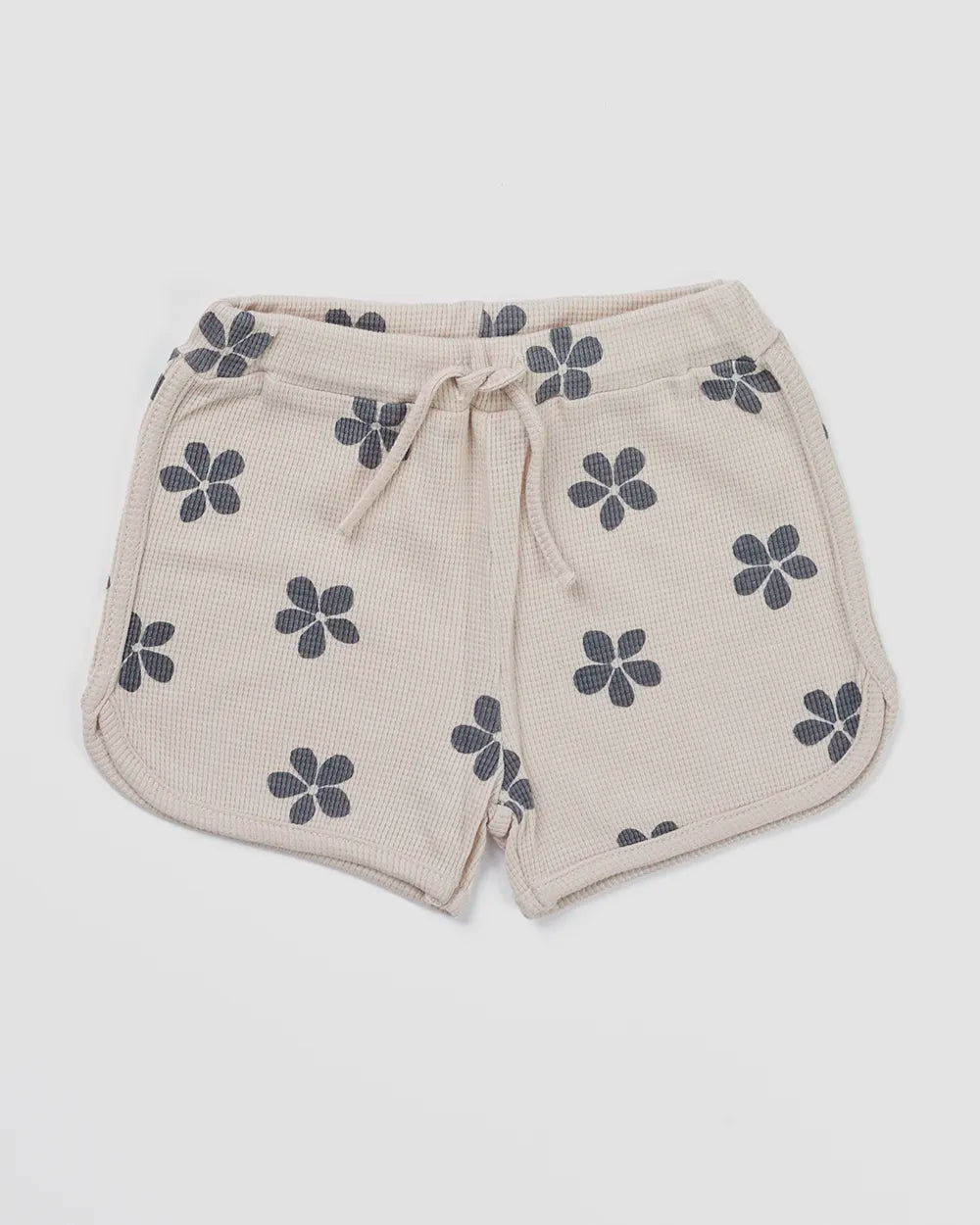 סט חולצה ומכנס קצר פיקה Black Flower | אבן חם