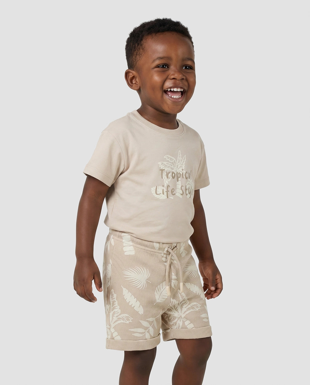 סט חולצה ומכנס קצר פיקה Leafs | קרם