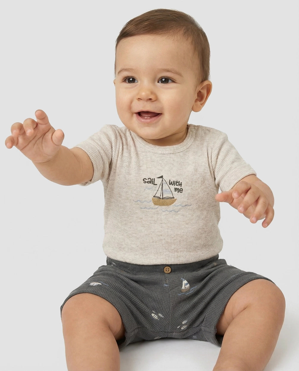 בגד גוף + מכנס קצר פיקה Boats | מלאנג׳